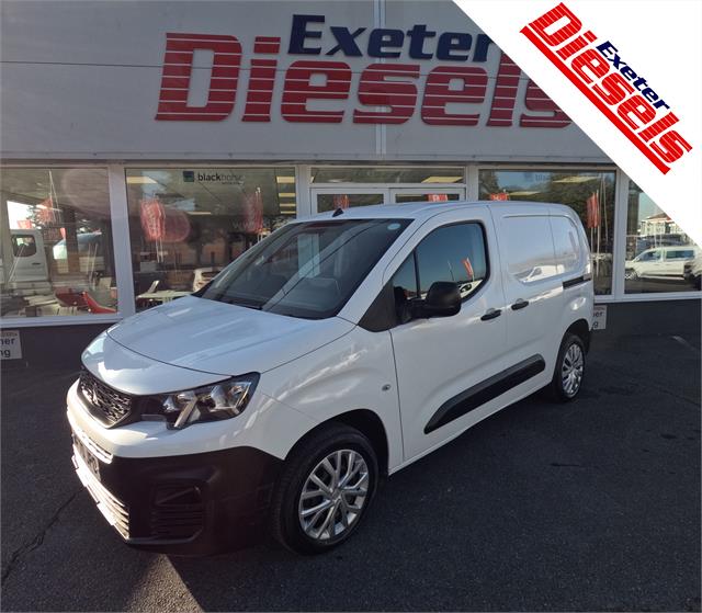 Peugeot Partner 1.2 Puretech 1000 Professional Std 110PS