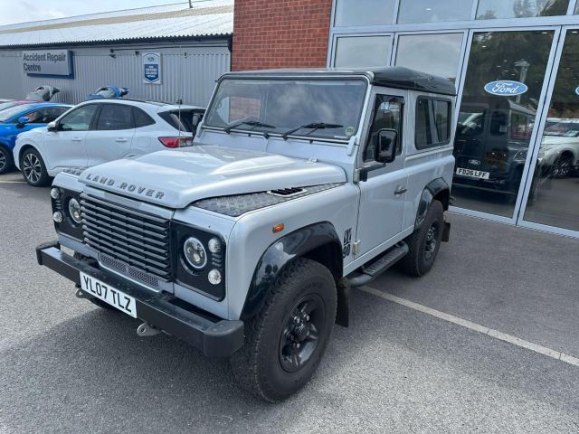 Land Rover 2.4 TDCi Hard Top SUV 3dr Diesel Manual 4WD SWB Euro 4 (122 bhp)
